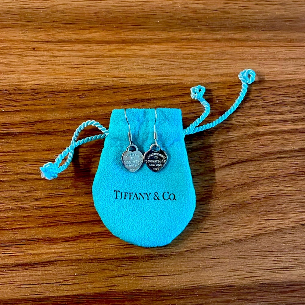 Return to Tiffany & Company Earrings and Bag
